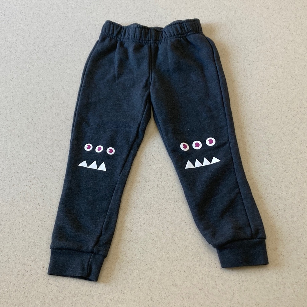 Playful Monster Pant w/2 Sweatshirts Kids Bundle Size 3/4/5 - Zara/Cat&Jack - Picture 2 of 15
